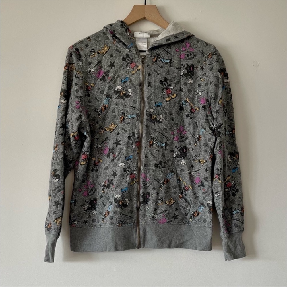 Disney Parks characters full‎ zip jacket. Size XL. Read